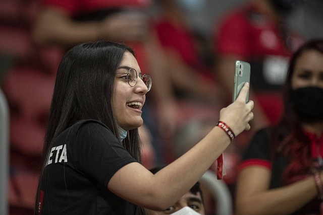 从商业角度 从商业角度