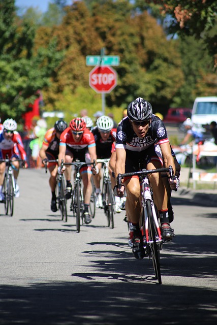 将自己穿过 将自己穿过